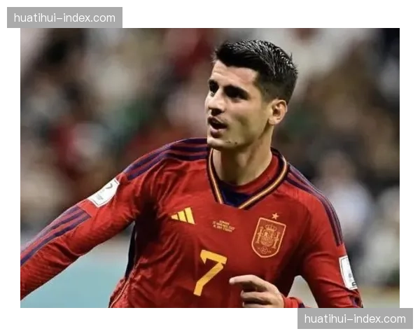 莫拉塔联赛持续球荒 科莫前锋或无缘欧洲冠军卫冕之旅